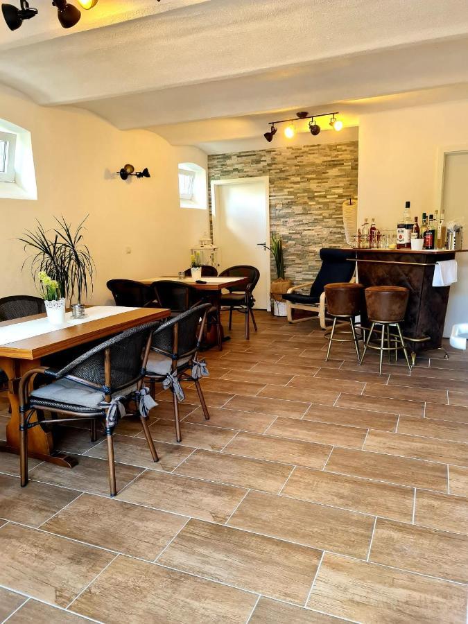 Pension Villaggio Mertesheim Екстер'єр фото